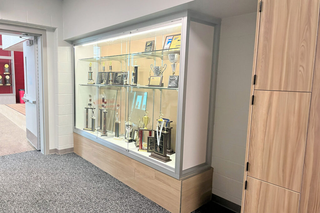 Custom Tube Frame Display Cases gallery image 2